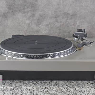 Technics SL-1200 First Model Direct Drive Player System In Very Good Condition image 4