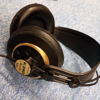 AKG  K240 Headphones image 2