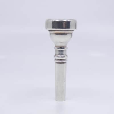 Vincent Bach Corp 1 1/2 Cornet Mouthpiece - Silver image 2
