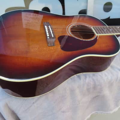 GIBSON 2025 J-45 CUSTOM SHOP GRIZZLEY SUNBURST MINT! image 4