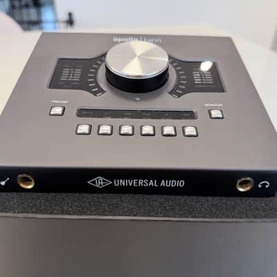 Universal Audio Apollo Twin QUAD MKII Thunderbolt Audio Interface image 7