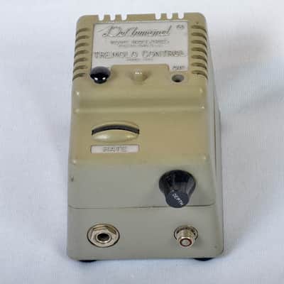 DeArmond Tremolo Control model 60B 1964-5 image 3