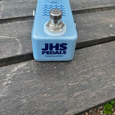 JHS Tidewater Tremolo V2 2020 - Present - Blue image 5