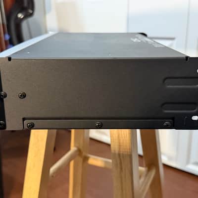 QSC GX7 2-Channel Power Amplifier 2010s - Silver image 4