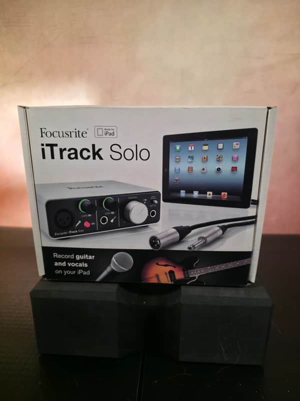 Focusrite iTrack Solo USB Audio Interface 2012 - Present - Silver image 1