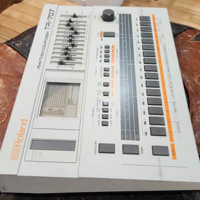 Roland TR707 Drum Machine Sequencer 1985 Japan image 3