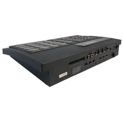 Roland R-70 Human Rhythm Composer Drum Machine image 3