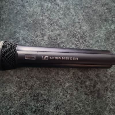 Sennheiser  SKM 5200 BK-C
FREQ: 706 - 742 MHZ image 2