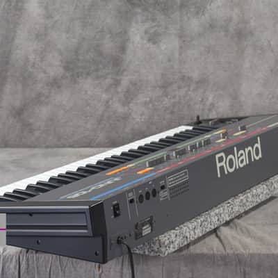 Roland JUNO-106 Programmable Polyphonic Synthesizer in Very Good condition image 14