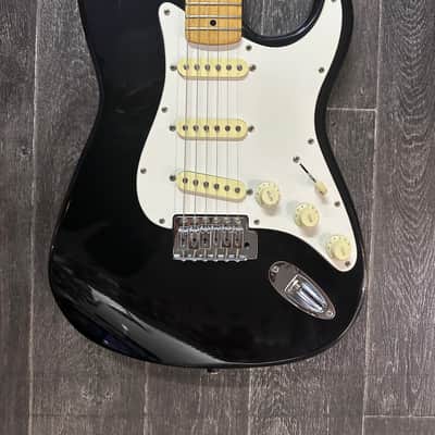 Squier II Standard Stratocaster with Maple Fretboard (Made in Korea) 1989 - 1992 - Black image 2