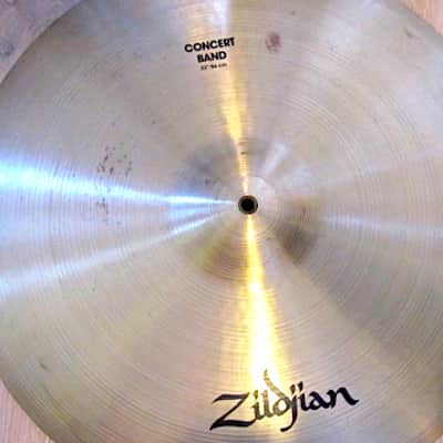 Zildjian 22" Avedis Concert Band Orchestral Cymbals Pair image 2
