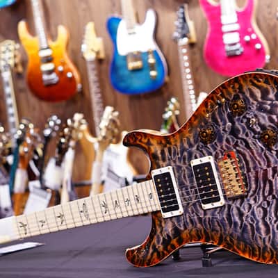 PRS Custom 24 Piezo 2019 burnt maple leaf wood library image 3