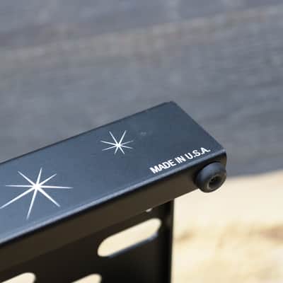 Voodoo Lab Dingbat Small with Pedal Power 2 Plus Pedalboard with Power Supply image 12