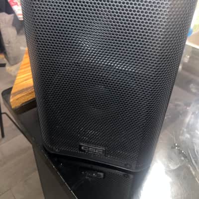 QSC K8 - Black image 3