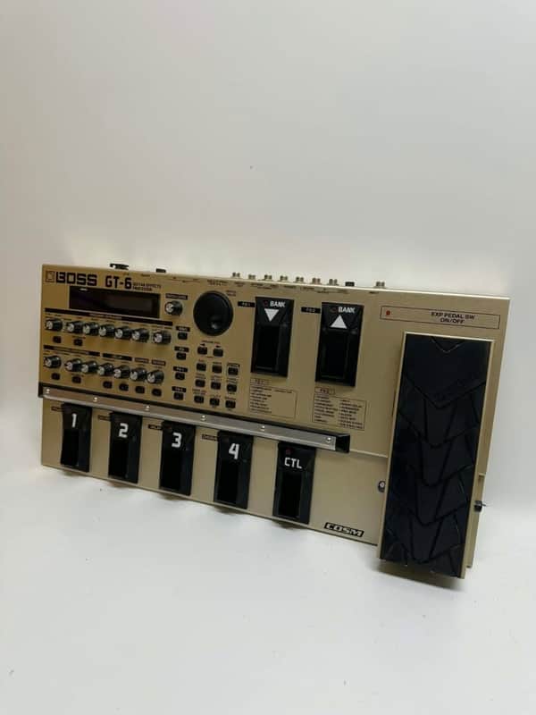 Boss GT-6 Guitar Effects Processor | Reverb Canada