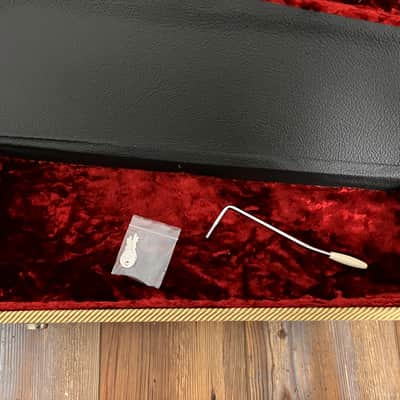 1995 Fender American Standard Stratocaster (w/ Eric Johnson signature pickups) - Arctic White image 18