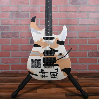 ESP Kamikaze 3 George Lynch Signature Desert Camo with Kamikaze Graphic 2024 w/OHSC image 4