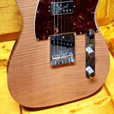 Fender Rarities Series Flame Maple Top Chambered Telecaster with Maple Fretboard 2019 - Natural Bild 4