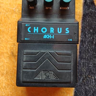 Aria Ach-1 90s - Black image 1