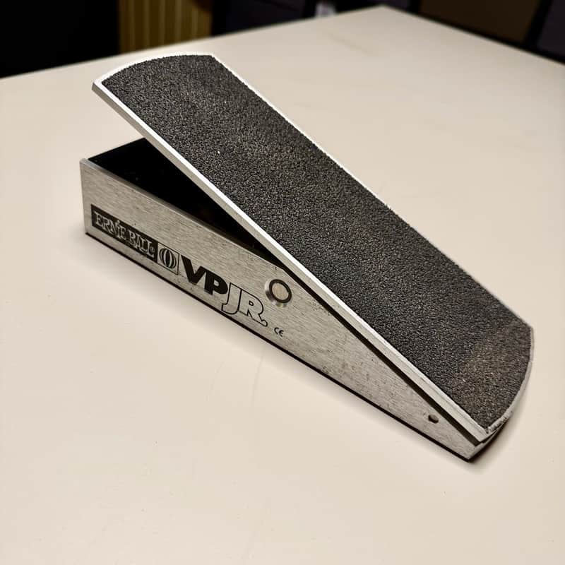 Ernie Ball VPJR Tuner