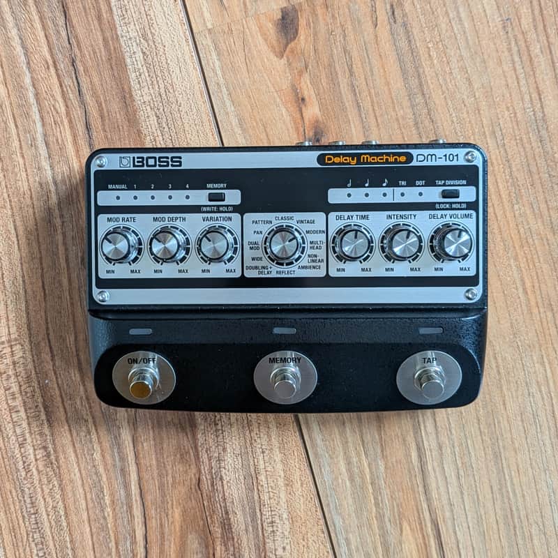 Boss DM-101 Delay Machine