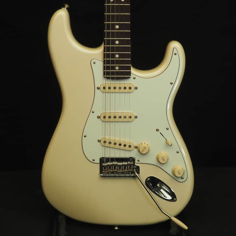 Fender Stratocaster Mod Shop 2024 - Metallic Pearl