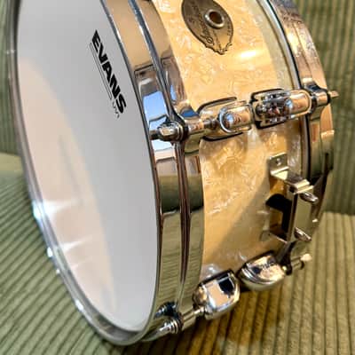 Vintage Tama Starclassic Performer 5.5x14 Snare — 1st Gen 1994-96 MIJ, Pearl White, 8-Ply Philippine Mahogany/Birch, Die-Cast Hoops (Video Demo) image 11