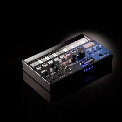 Korg Volca Nubass - Vacuum Tube Synthesizer [Three Wave Music] image 6
