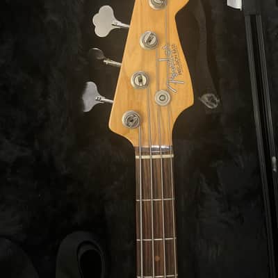 Fender American Original '60s Precision Bass with Rosewood Fretboard 2018 - 2022 - Lake Placid Blue image 4