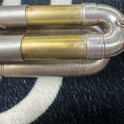 Conn Cavalier Cornet. Bflat Cornet.(1925) image 19
