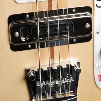 Rickenbacker 4003S Mapleglo Solidbody Electric Bass Guitar image 8