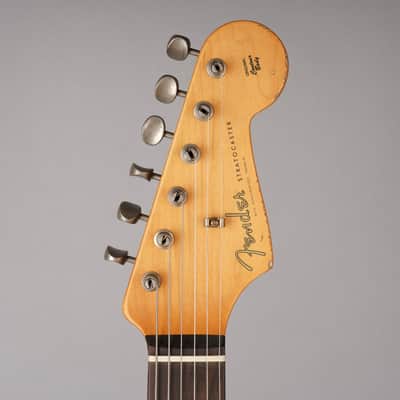 Fender Road Worn '60s Stratocaster - 2008 - Sunburst image 3
