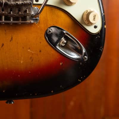 Fender 1965 Stratocaster Sunburst L-series image 7