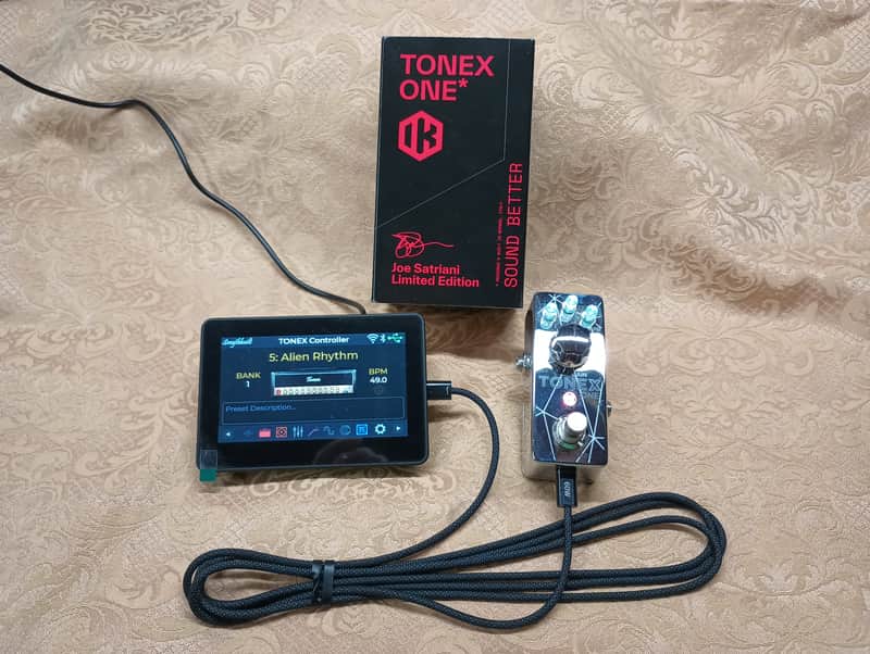 IK Multimedia Joe Satriani Signature ToneX One 2025 - Chrome image 1