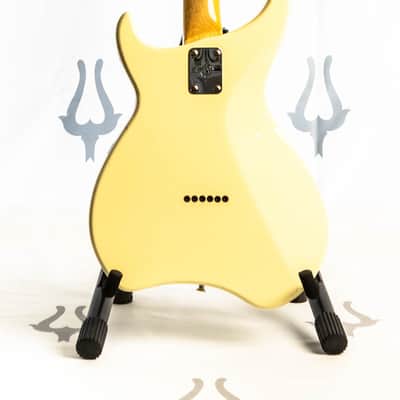 Daion Savage White Electric Guitar w/ Original Daion Branded Hardshell Case image 6