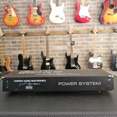 MXR MC403 Power System 2010 - Present - Black image 2