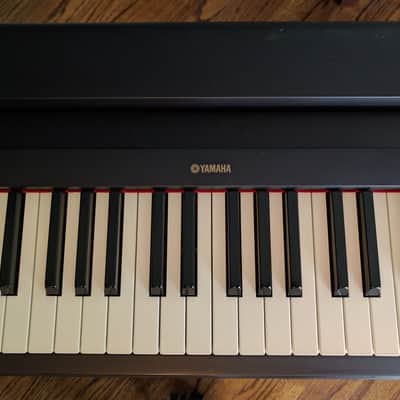 Yamaha P-60 digital piano image 7