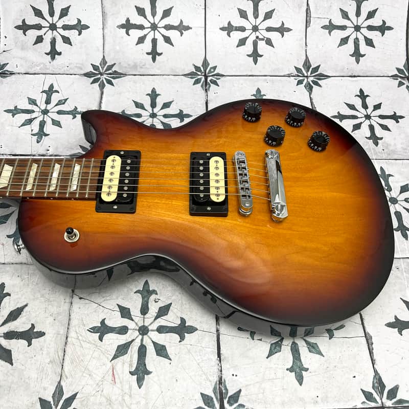 Gibson Les Paul Studio without Fretboard Binding • 2021 • 7.56 lb image 1