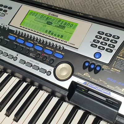 Yamaha PSR-540 2000 - 61-Key Arranger Workstation 2000s - Blackβ
Cleaned & Checked image 5