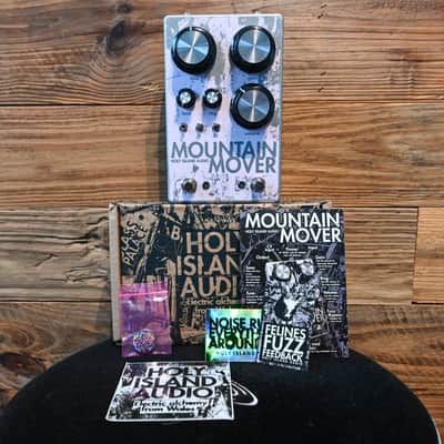 Holy Island Audio MOUNTAIN MOVER Pink Ver. aggressive sounding fuzz - Big Muff’ variant image 1
