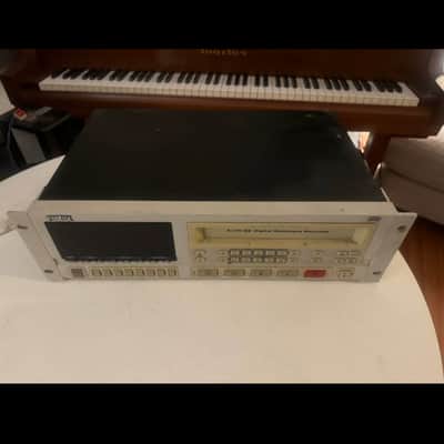 Alesis ADAT XT 8-Track Digital Audio Recorder & Fostex CX-8 Digital Multitrack Recorder image 6