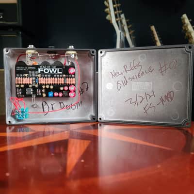 Fowl Sounds FX  Year of the Fowl Distortion Pedal with Rooster Skull Graphics image 11