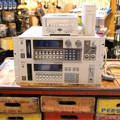 Akai S1100 + S1000 + CD-Rom + Harddrive Package image 2