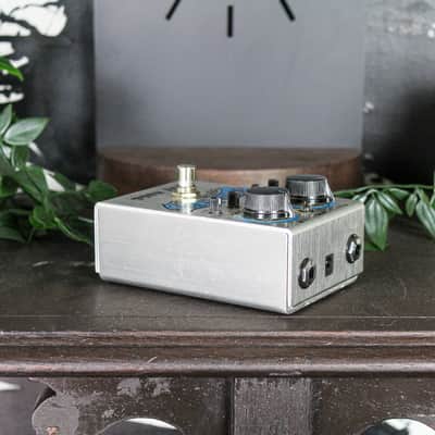 Preowned Way Huge WHE702S Echo-Puss Analog Delay Pedal image 4