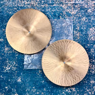 CLEAN LIGHT 14” Zildjian K Hihats 1027g 1370g image 11