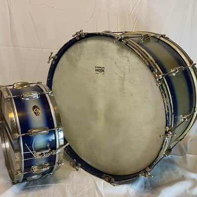Slingerland Swingster Ensemble 22x12 Bass Drum and 14x5.5 Student Model Radio King 1955-1959 Blue/silver duco image 1