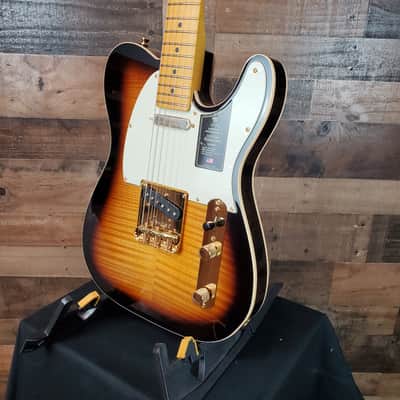 Fender 75th Anniversary American Professional II Custom Telecaster Electric Guitar 2-color Sunburst 359 image 3