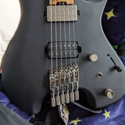 Ibanez QX52-BKF Ibanez QX52 Headless Guitar with Nazgul pickup image 2