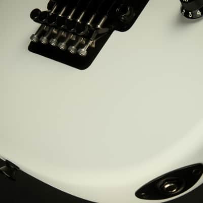 2022 - Charvel Jim Root Signature Pro-Mod San Dimas Style 1 HH FR M - Satin White image 16