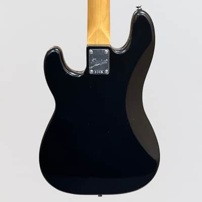 Fender Squier Classic Vibe '70s Precision P 4 String Electric Bass Guitar - Black image 4